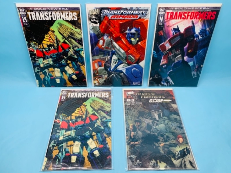 Photo 1 of 277864… five transformers comics in plastic sleeves