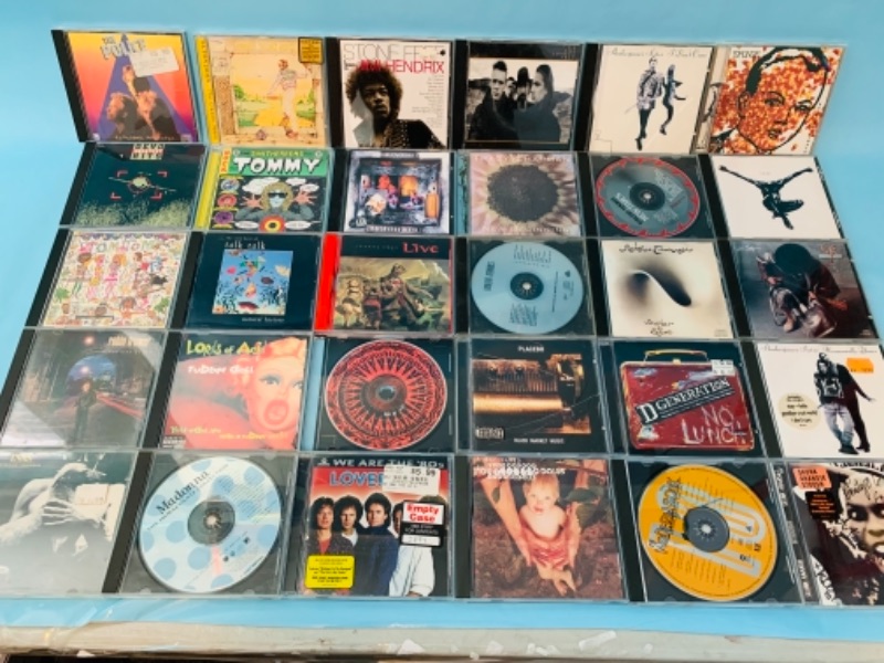 Photo 1 of 277878…30 music cd’s in cases 