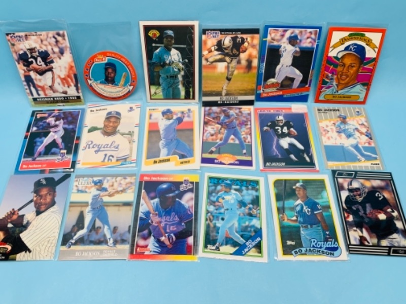 Photo 1 of 277936…18 bo Jackson trading cards in plastic sleeves 