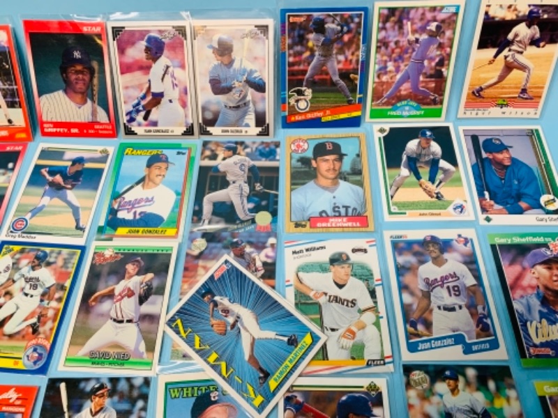 Photo 2 of 277957…75 mixed baseball trading cards in plastic sleeves 