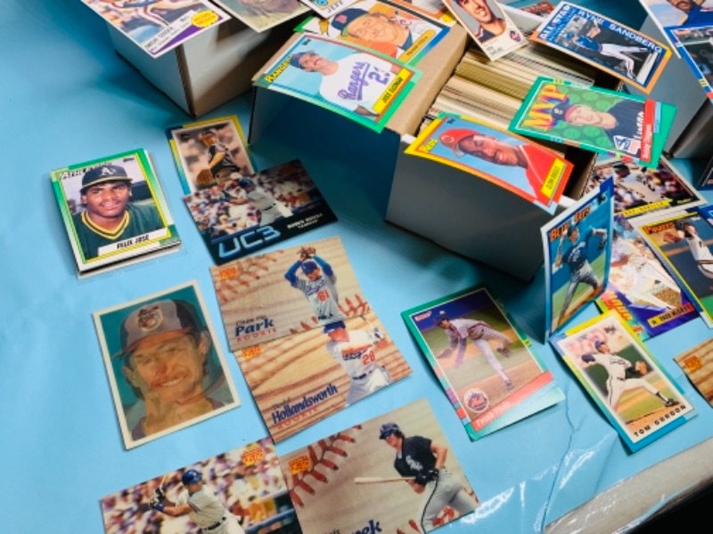 Photo 4 of 278024…6 boxes of mixed baseball trading cards 