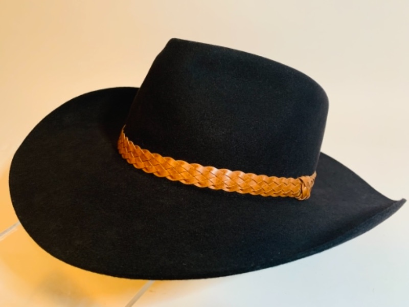 Photo 1 of 278037…akubra fur felt snowy river hat size 58 