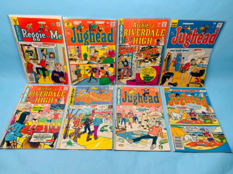 Photo 1 of 278059… eight vintage Archie comics in plastic sleeves some show wear from age