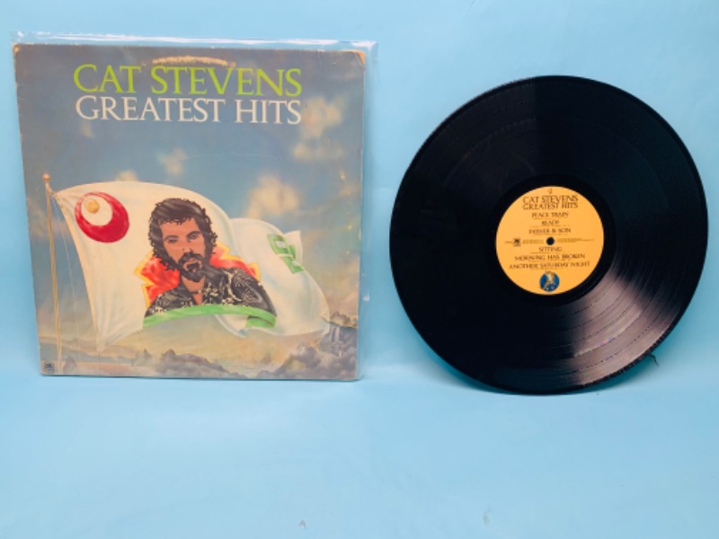 Photo 1 of 278122…vinyl cat stevens greatest hits record in plastic sleeve 