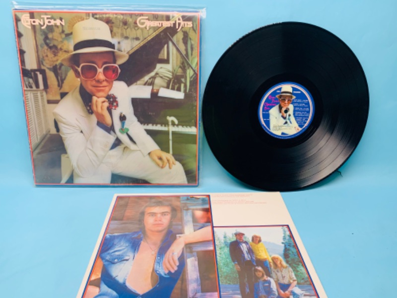 Photo 1 of 278127…Elton John greatest hits vinyl record in great condition for age in plastic sleeve 