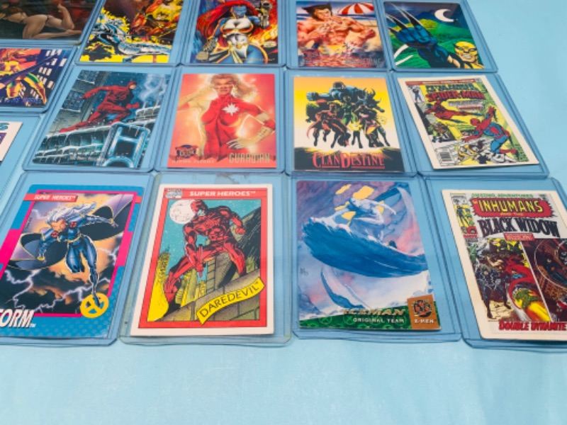 Photo 5 of 278135…25 vintage marvel, DC, lady death, and chromium comic trading cards in hard plastic sleeves 
