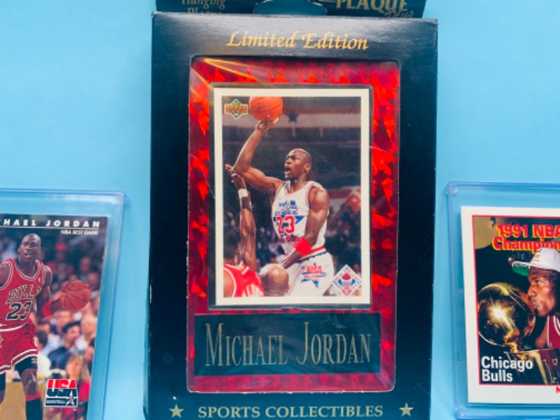 Photo 3 of 278191…Michael Jordan plaque and 3 trading cards in plastic cases 