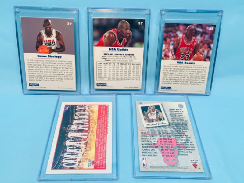 Photo 2 of 278193…5 Michael Jordan trading cards in hard plastic cases