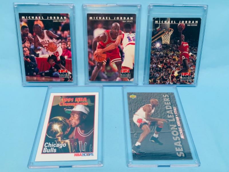 Photo 1 of 278193…5 Michael Jordan trading cards in hard plastic cases