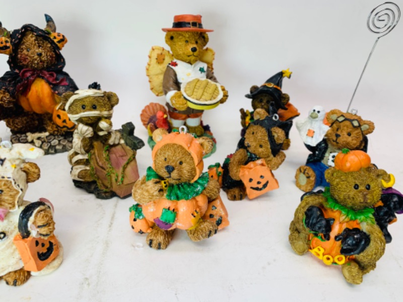 Photo 3 of 278273…11 Halloween bear figures 