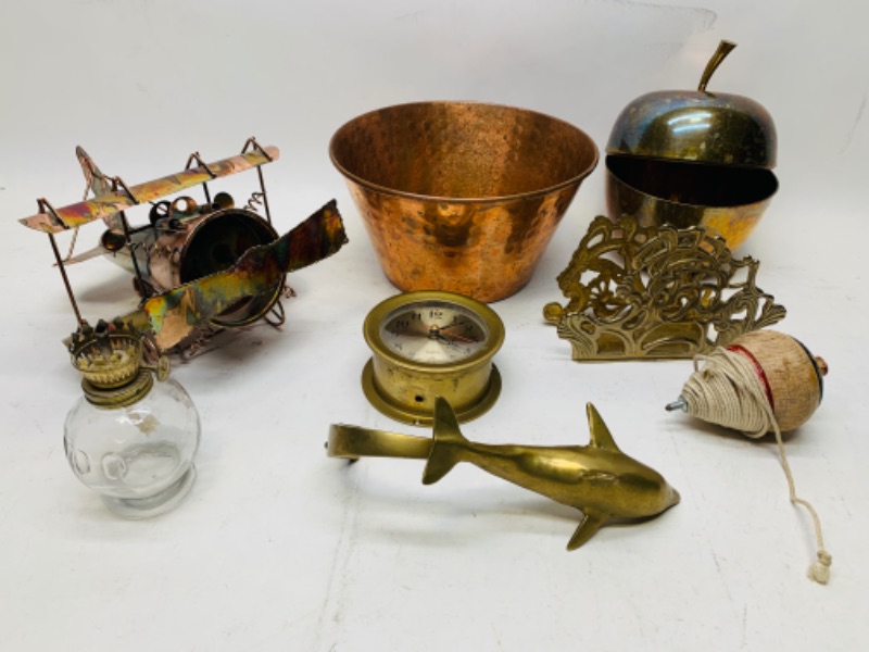 Photo 1 of 278280…vintage brass and metal items- some may not be complete 