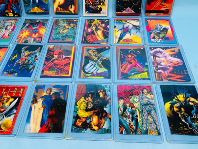 Photo 2 of 278349…24 vintage marvel comic trading cards in hard plastic sleeves 