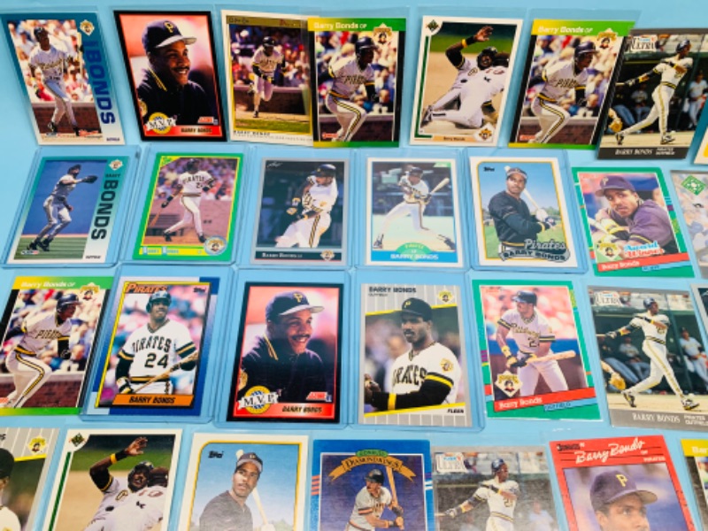 Photo 3 of 278351…30 Barry Bonds trading cards in plastic sleeves 