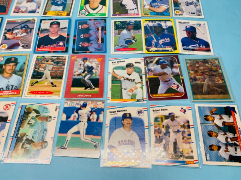 Photo 4 of 278354…72 baseball trading cards in plastic sleeves 