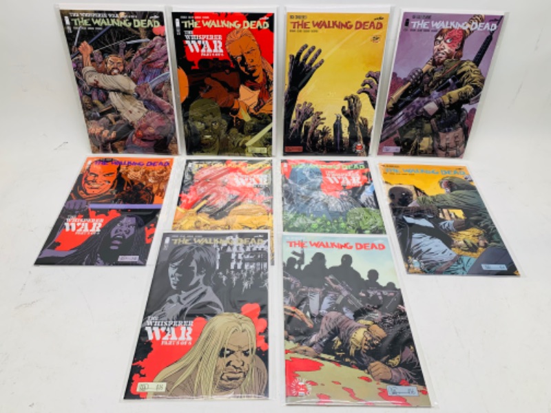 Photo 1 of 278374…10 The walking dead comics in plastic sleeves