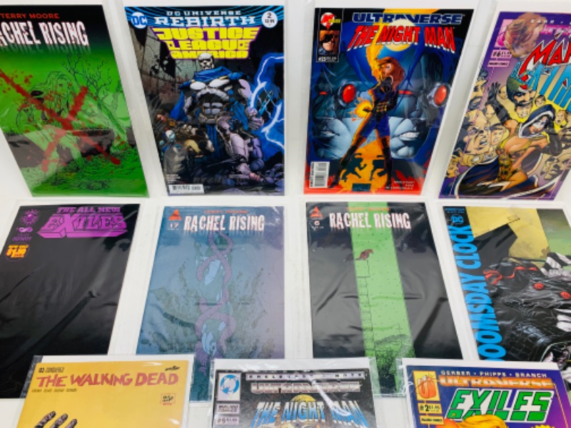 Photo 2 of 278379…11 comics in plastic sleeves