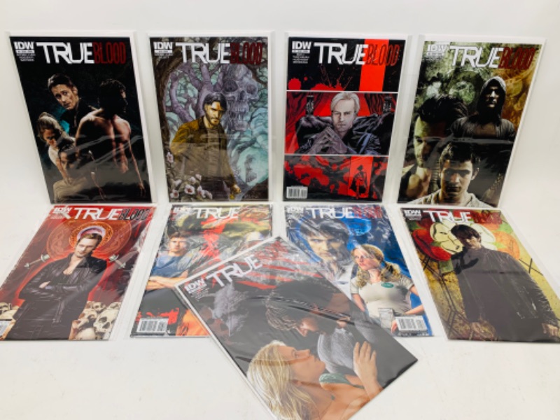 Photo 1 of 278382…9 True blood comics in plastic sleeves