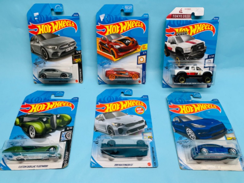 Photo 1 of 278402…6 hot wheels die cast cars in original packages 