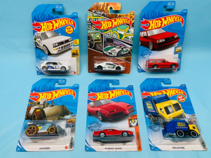 Photo 1 of 278500…6 hot wheels die cast cars in original packages 