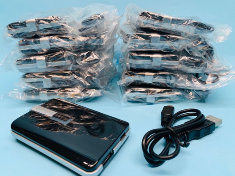 Photo 3 of 278615…10 portable power banks in packages with cords