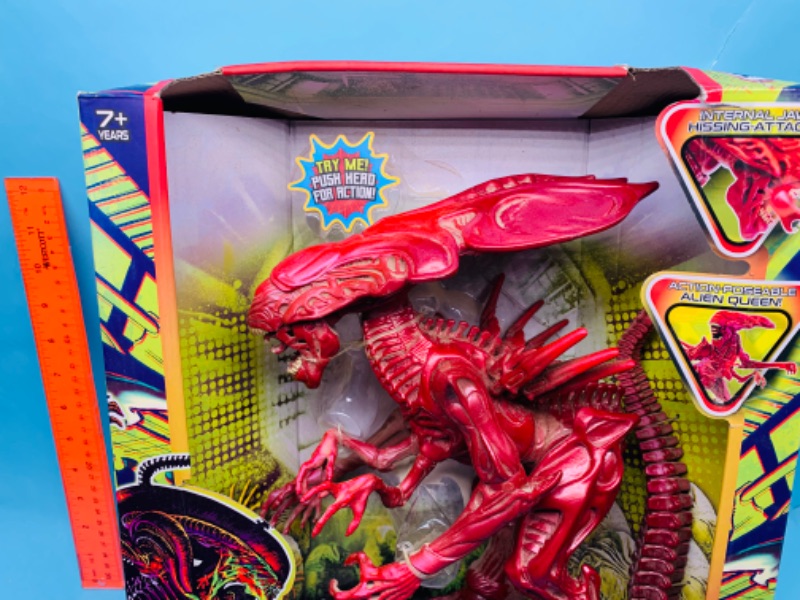 Photo 4 of 278639…Xlarge deluxe alien queen action creature light and sound