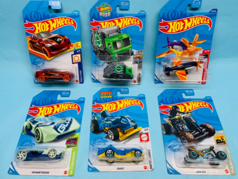 Photo 1 of 278651…6 hot wheels die cast specialty cars in original packages 