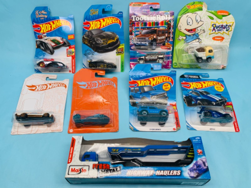 Photo 1 of 278655…9 hot wheels die cast cars in original packages- all packages have minor damage 