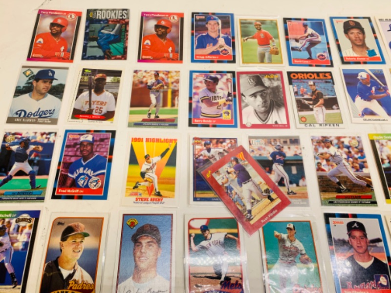 Photo 5 of 278693…74 baseball trading cards in plastic sleeves 