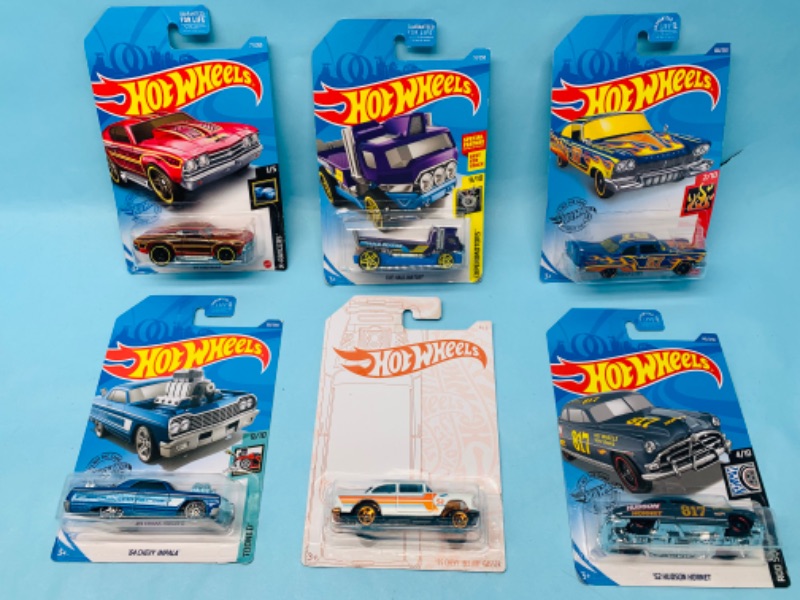 Photo 1 of 278747…6 hot wheels die cast hot rods in original packages 