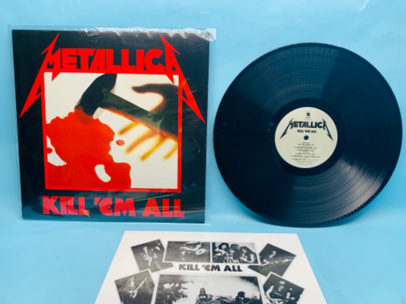 Photo 1 of 278757…great condition vinyl Metallica kill ‘em all record in plastic sleeve. Cover and record in great condition for age 