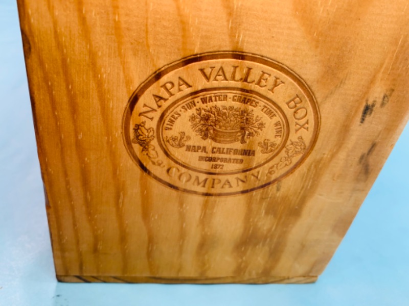 Photo 3 of 278854… 22 x 15  x 5. “  vintage Napa Valley wood slotted box 