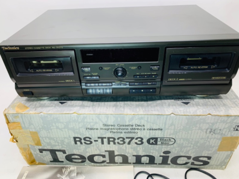 Photo 1 of 278858…technics stereo cassette deck rs-tr373 with box - no remote 