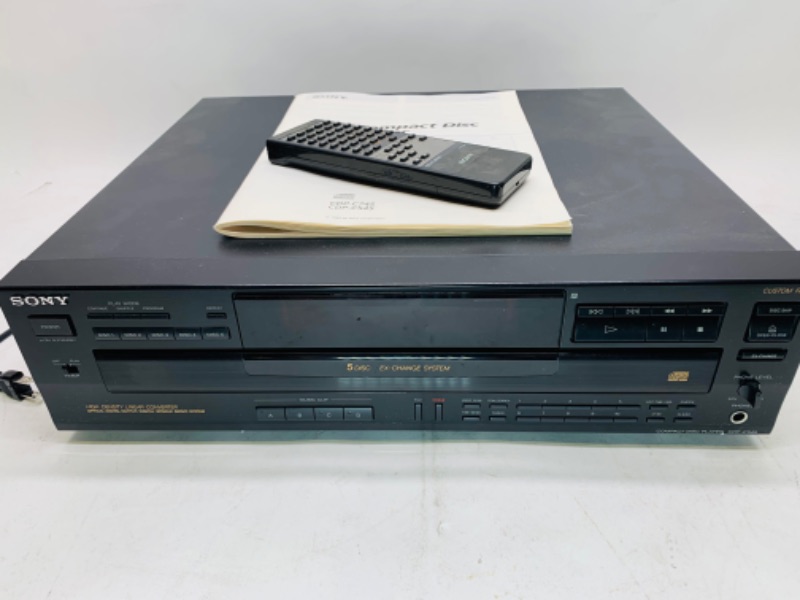 Photo 1 of 278859…Sony compact disc player cap-c545 with remote. 5 disc 