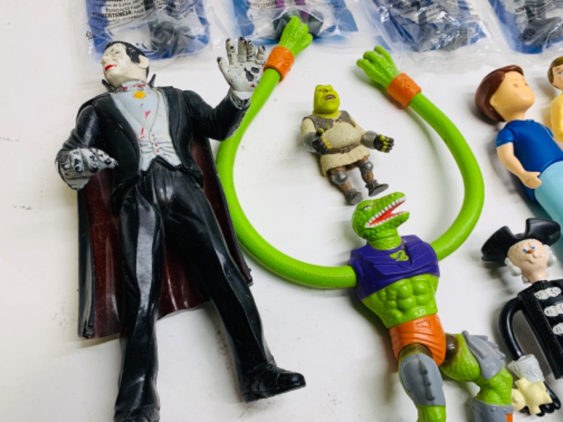 Photo 4 of 278900…vintage Disney, McDonald’s, and other toy figures 