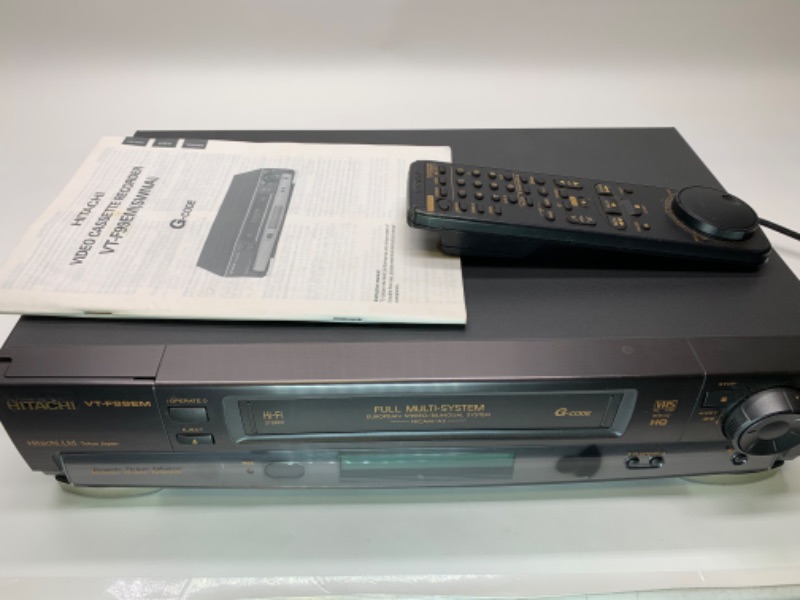 Photo 1 of 278945…vintage hitachi VCR with remote in original box 