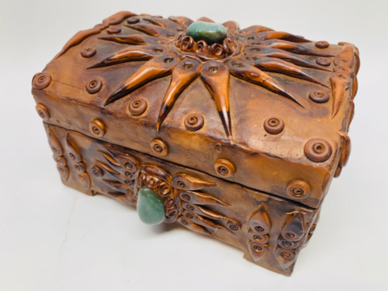 Photo 2 of 279108…7” decorative wood box made in Gautama 