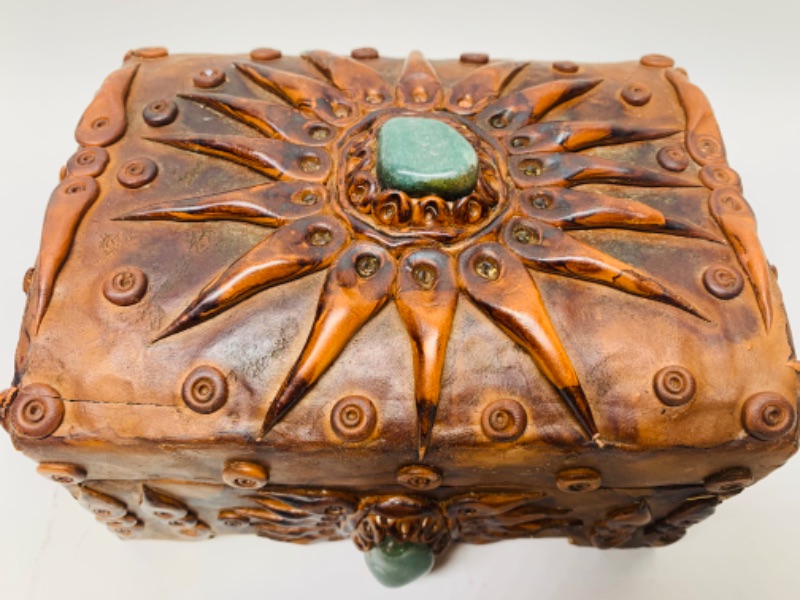 Photo 1 of 279108…7” decorative wood box made in Gautama 