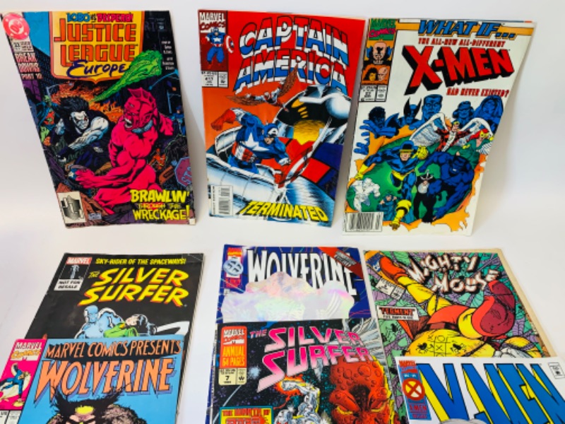 Photo 2 of 279146…150+misc unsleeved comics in comic box - many show wear or damage from age