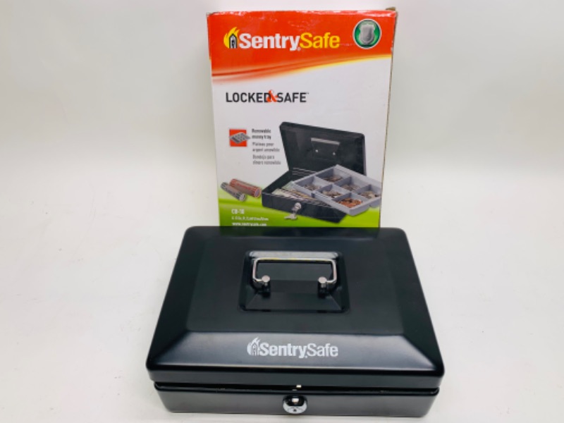 Photo 1 of 279293…no key- sentry safe with removable tray in box- has no key mini size