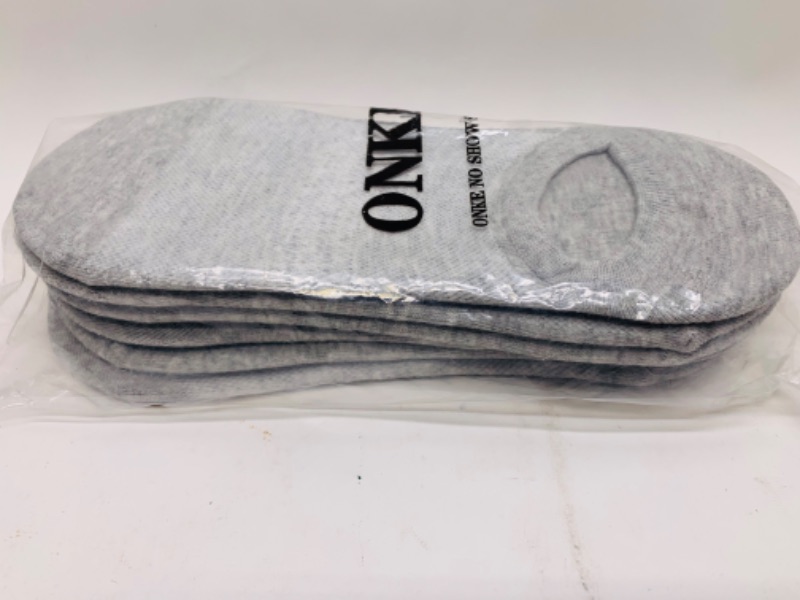 Photo 1 of 279305…6 pairs of no show socks size medium 