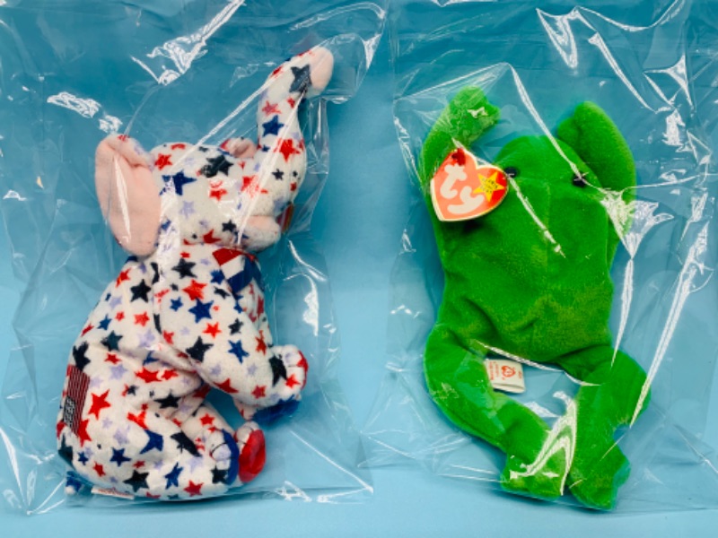 Photo 1 of 279408…ty beanie babies- righty and legs in plastic bags 