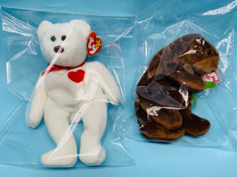 Photo 1 of 279409…ty beanie babies- Valentino and seaweed in plastic bags 