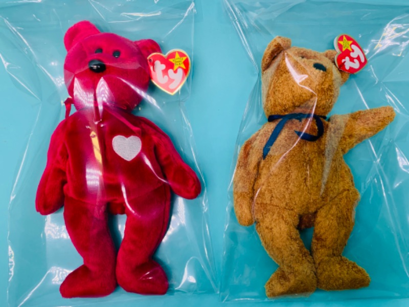 Photo 1 of 279505…2 ty beanie babies in plastic bags 