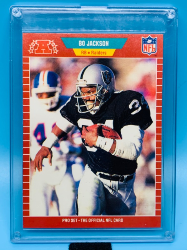 Photo 1 of 279585…pro set Bo Jackson card 185 in hard plastic case