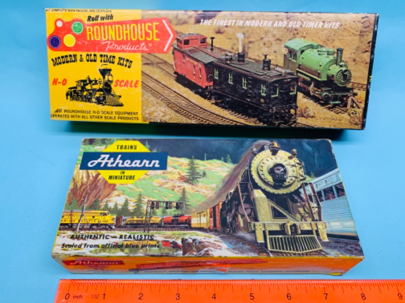 Photo 2 of 279686…vintage Athearn and Roundhouse train car kits in original boxes 