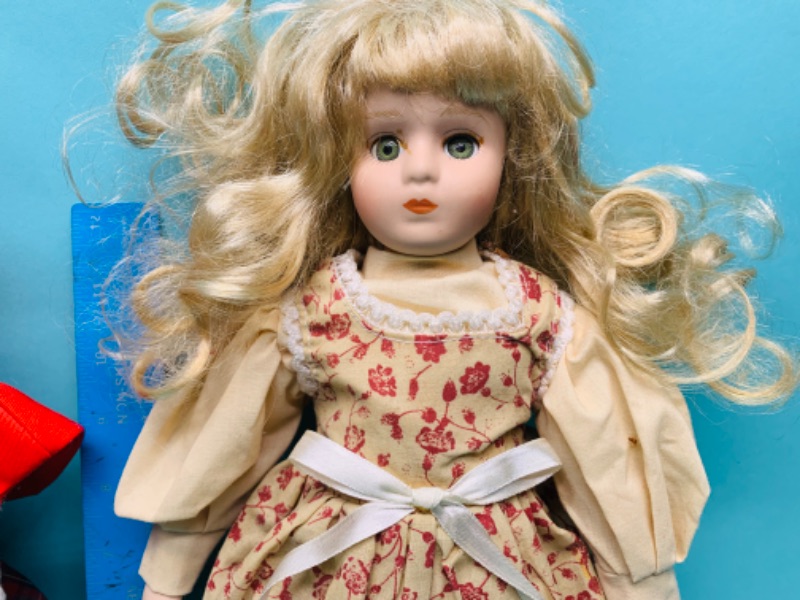 Photo 3 of 279714…2 vintage porcelain dolls 