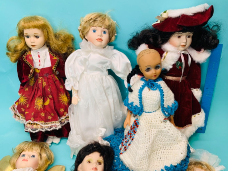 Photo 3 of 279748…7 vintage porcelain dolls 