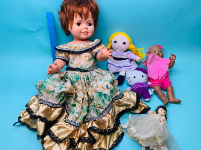 Photo 1 of 279749…vintage dolls- one very large 