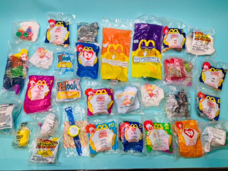 Photo 1 of 279754…30 vintage McDonald’s happy meal toys in packages 