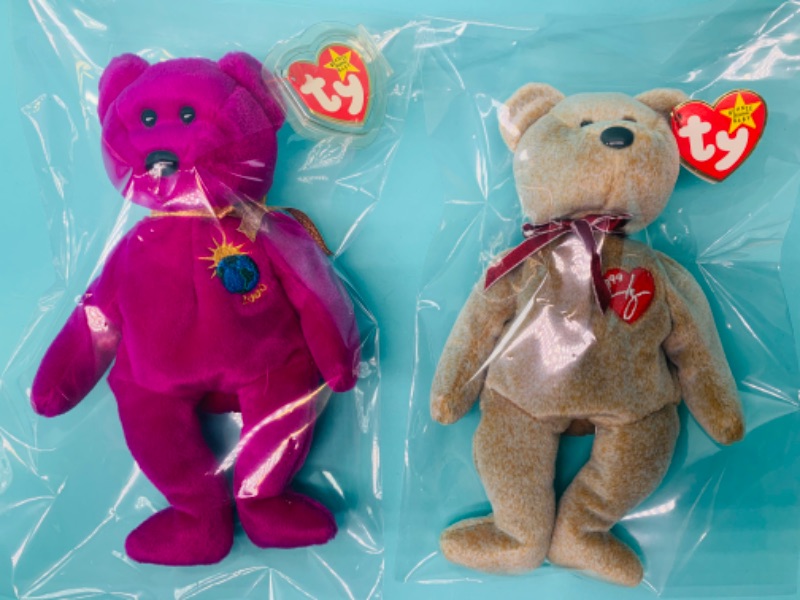 Photo 1 of 279853… 2 TY beanie babies bears in plastic bags 